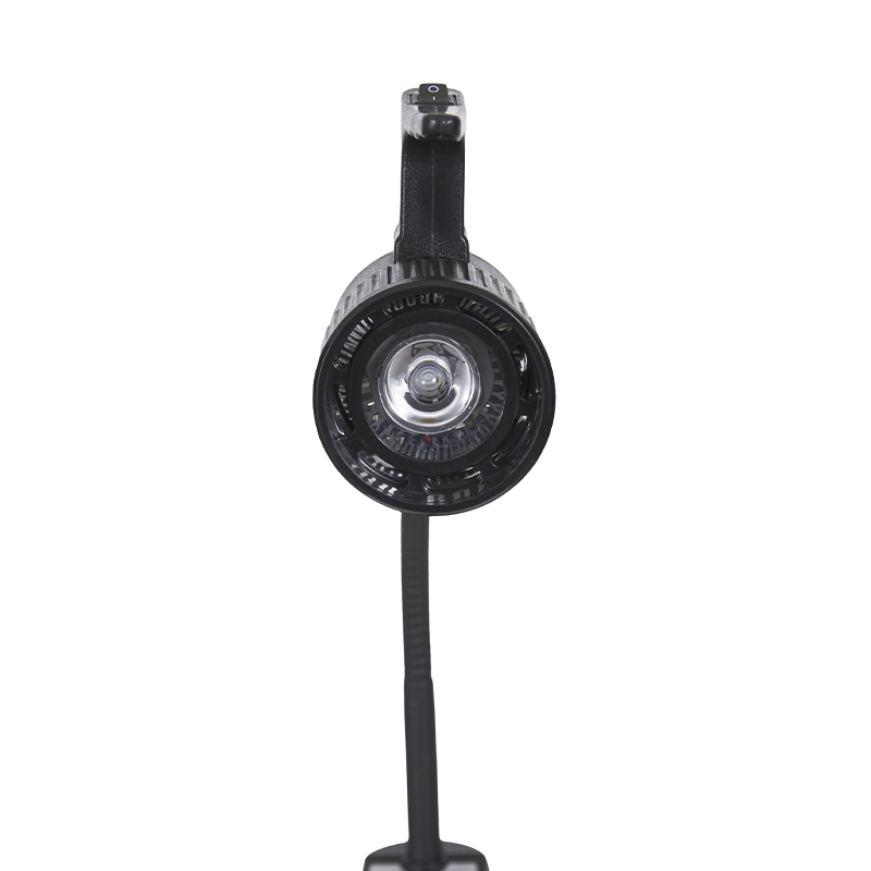 3W vyšetřovací LED lampa s nastavitelným jasem